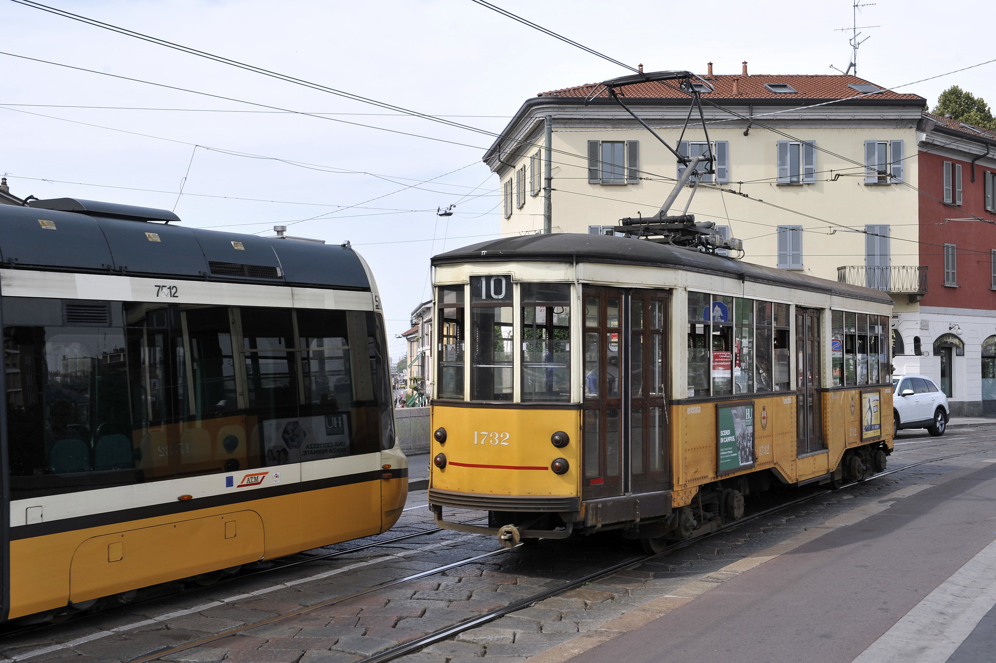Tram, modernità e tradizione (foto Comune di Milano)