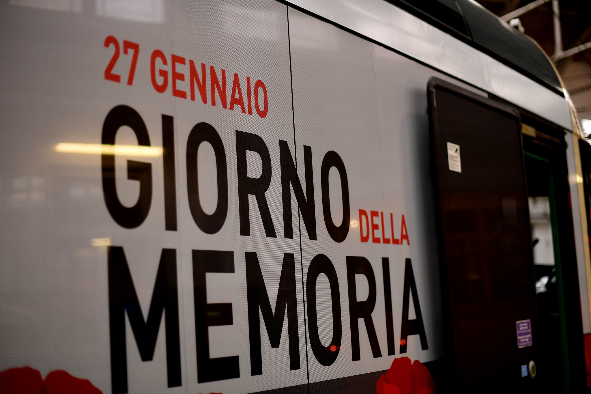 Il 9, tram della memoria (foto Comune di Milano)